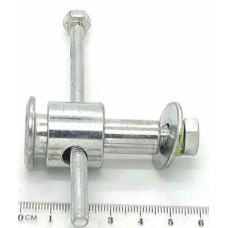 Болт кронштейна натяжного ролика с регулировочной втулкой ЗМЗ-409